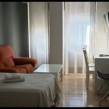 Apartamento Triana, 5 Mins Centro Sevilla Dış mekan fotoğraf